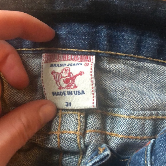 Men’s True Religions - Picture 2 of 4